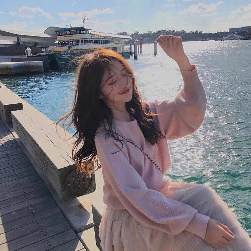 唇彩间谍